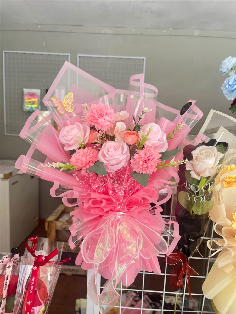 Buket bunga pink besar